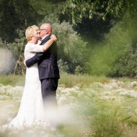 Huwelijk Tiel Trouwfotograaf Inge van den Broek